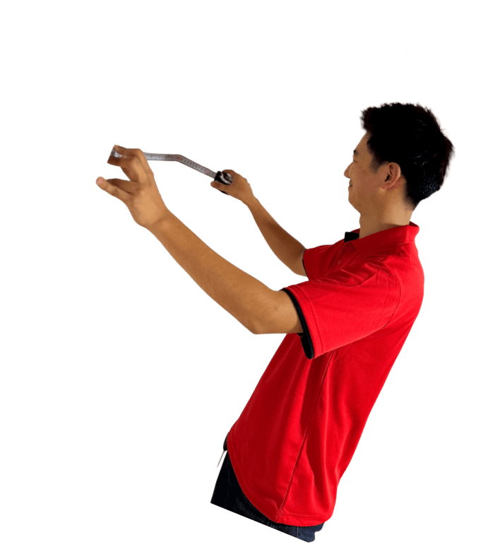 合同会社SMILEY CLEANINGのスタッフが清掃をしている様子